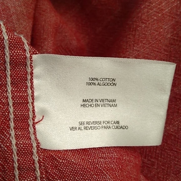 Woolrich Red Cotton Chambray Short Sleeve, 2 Pocket, Button up Shirt - Picture 6 of 7